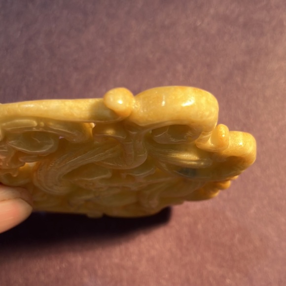 Yellow jade huge double dragon pendant - Picture 5 of 6